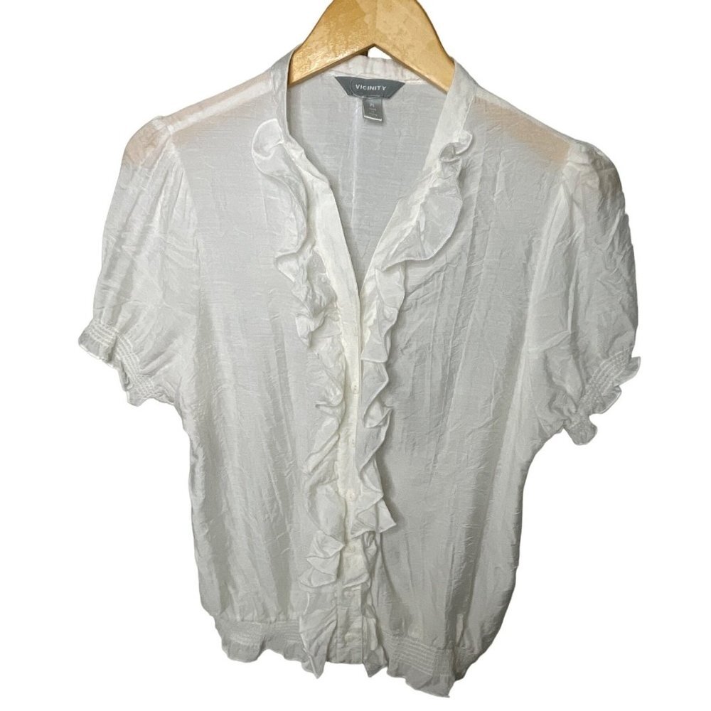 Vicinity White Puff Sleeve Ruffle Front Smocked Elastic Hem Blouse Top Sz LP
